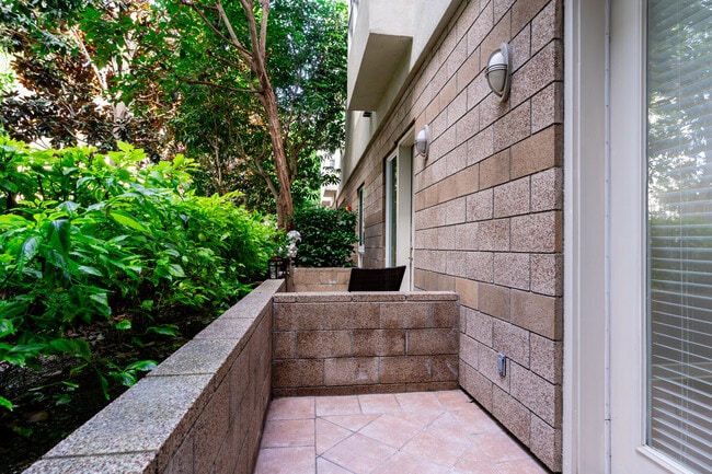 Photo - The Villas at Paladia