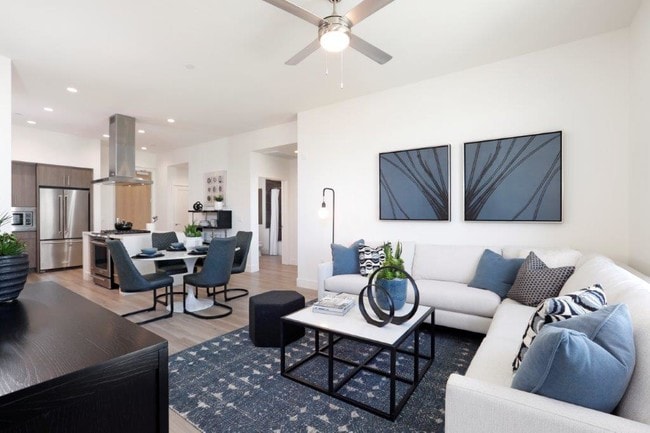 Relaxed Living | 2B B705 Club Collection - One Uptown Newport