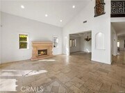 Photo - 14739 Hesby St