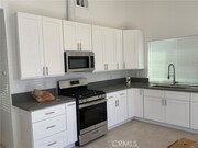Photo - 17371 Queens Ln Apartment Unit 105