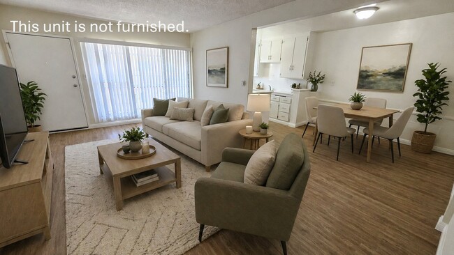 Building Photo - 3945 Stevely Ave