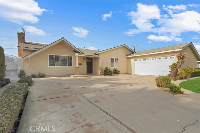 Photo - 1115 S Groveland Pl