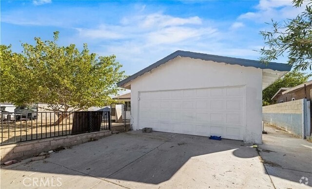 Building Photo - 38466 Sumac Ave Rental