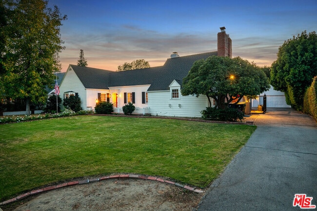 Photo - 4649 Sancola Ave