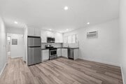 Photo - 925 W 30th St Unit 14