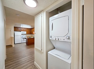 Photo - The Vine Apts.