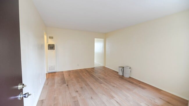 Building Photo - 142 Avenida Miramar Unit #B