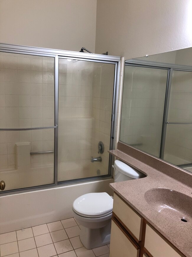 Bathroom - 10978 Bluffside Dr Unit #105