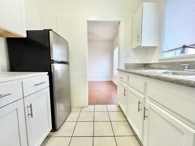 Photo - 1735 N Gramercy Pl Condo Unit 202
