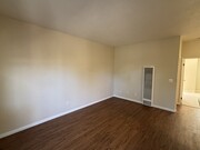 Photo - 2629 B St Unit 2629 B St # 3