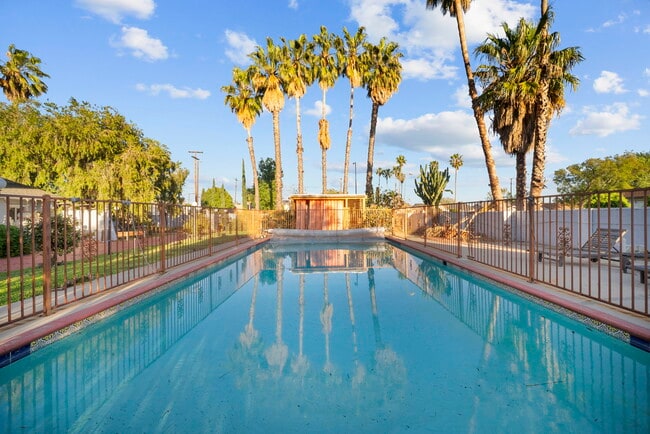 Photo - 8647 Corbin Ave