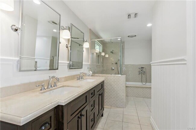 Photo - 13220 Otsego St