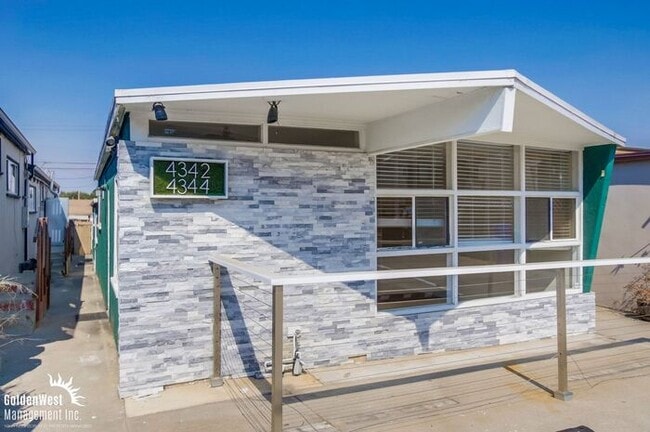 Photo - Updated 2Bdm 1Ba Apartment in Point Loma Heights!