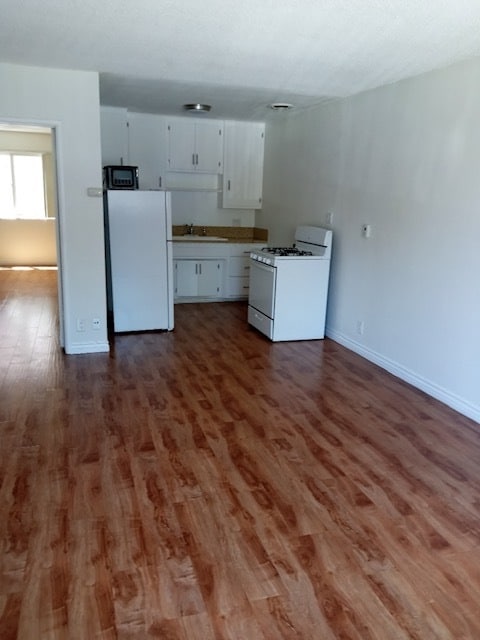 Photo - 1223 Wilcox Ave Unit 3