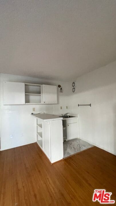 Photo - 737 S Oxford Ave Unit 29