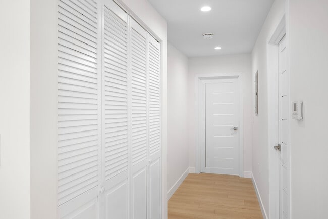 Photo - 520 S Kenneth Rd Unit 520 S Kenneth ADU
