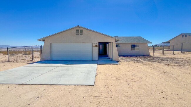Photo - Cute 3 Bedroom 2 Bathroom Home