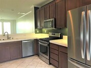 Photo - Charming 4 bedroom 4 bathroom in heart of ... House