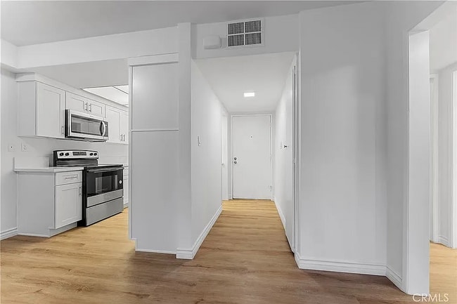 Photo - 1015 N Michillinda Ave Unit 114