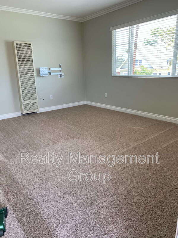 Photo - 3932 9th Ave
