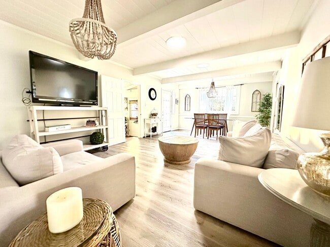 Photo - 22105 Ybarra Rd