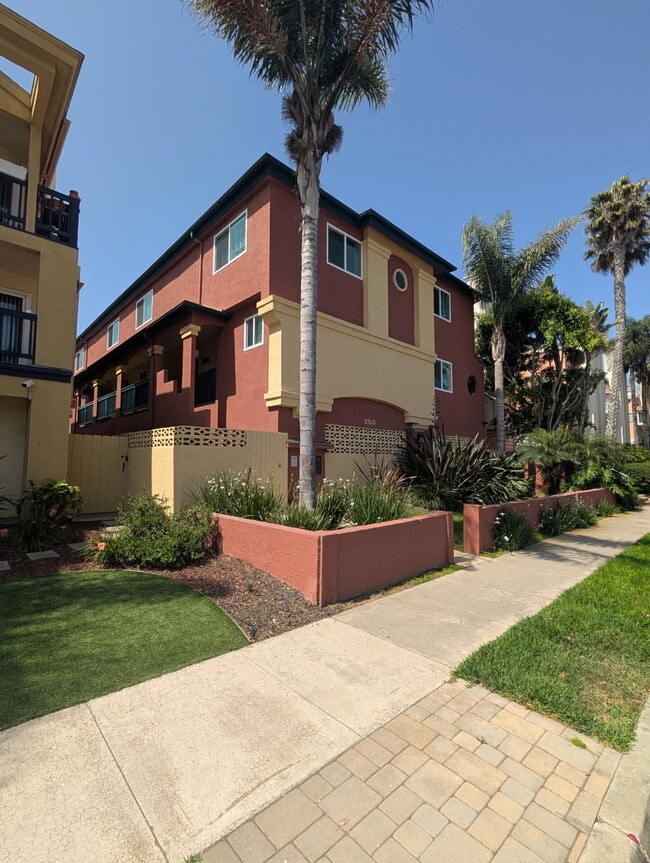 Photo - 253 Donax Ave Apartments