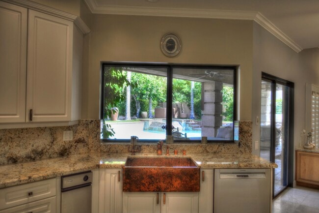 Photo - 74795 N Cove Dr