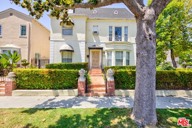 Photo - 203 S Doheny Dr Condo Unit 1/2