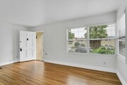 Photo - Chalcedony St Triplex 810-812 Apartment Unit Chalcedony St 812