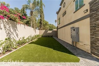 Photo - 225 N San Antonio Ave