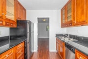 1BR, 1BA - 500SF - Kitchen - 7156-7160 Lexington Ave
