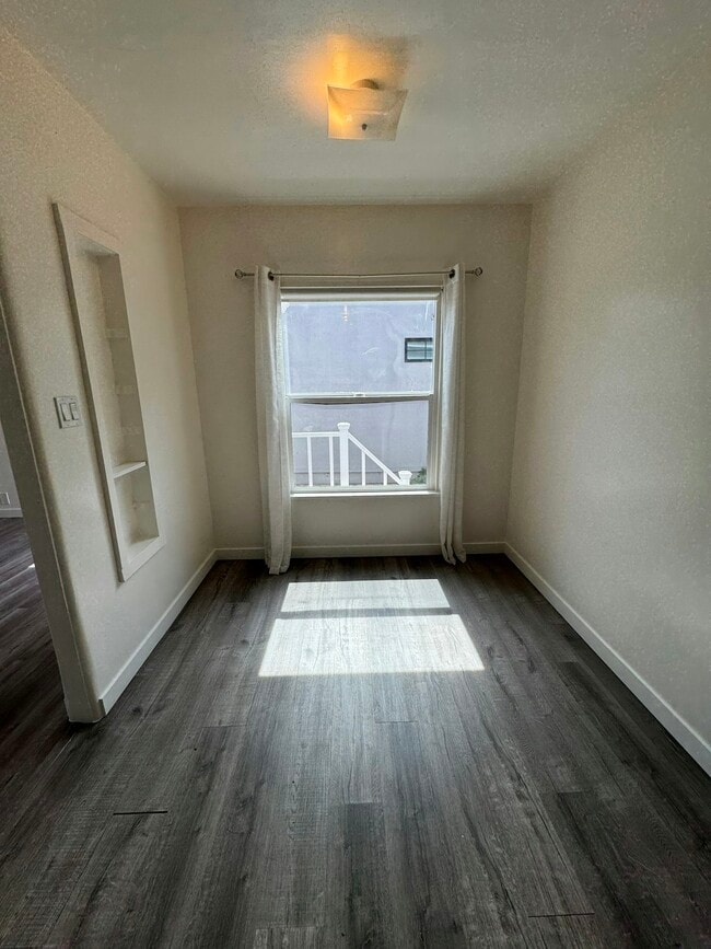 Photo - 1156 Van Buren Ave