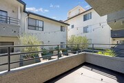 2BR, 2BA - 900SF - Balcony - Campus Crossing Apartments - Northridge