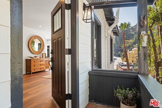 Photo - 2108 Tavern Trail