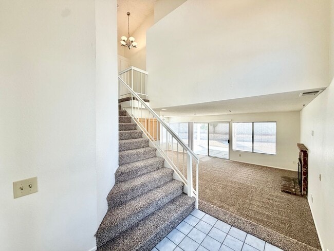 Photo - 16309 Silverbirch Rd