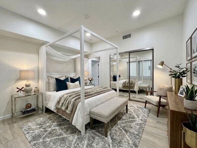 Photo - 1409 N Hobart Blvd Unit 101