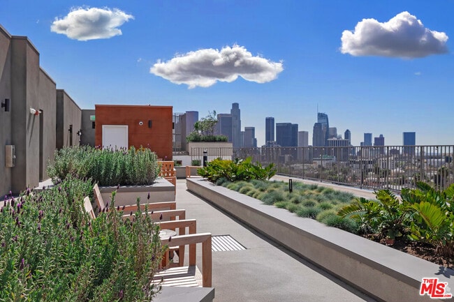 Photo - 1011 Everett St Unit A-201