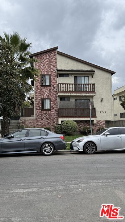 Building Photo - 3744 Delmas Terrace