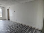 Photo - 991 N Mollison Ave Apartment Unit 04