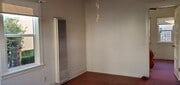 Photo - 1701 1/2 S Burnside Ave Apartment Unit 1701 1/2