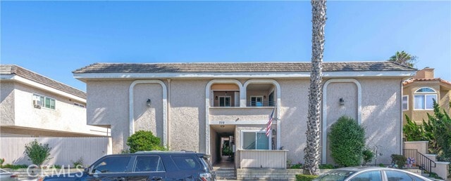 Building Photo - 208 19th St Unit 3