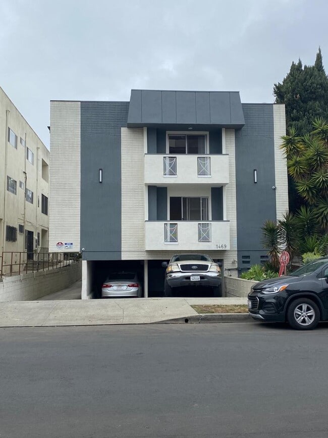 Exterior view of building - 1469 Canfield Properties Rental