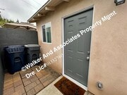 Photo - 917 E Cypress St House