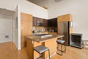 Photo - 120 S Hewitt St House