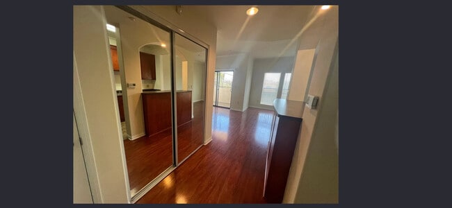 Photo - 1154 Bellevue Ave