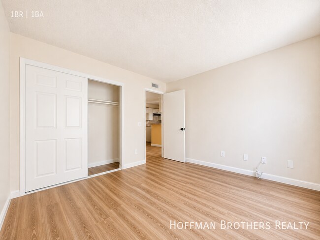 Photo - 9233 Van Nuys Blvd Unit 209