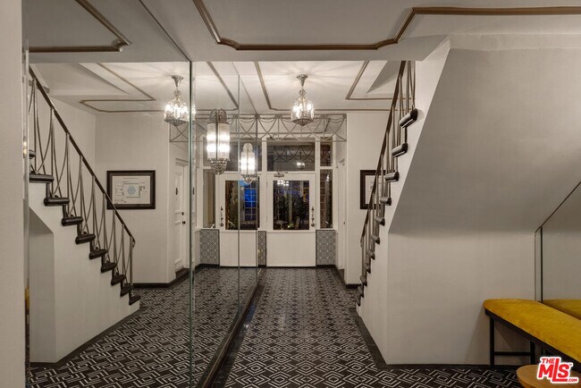 Photo - 1326 Londonderry View Dr Unit 7