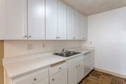 2 BR, 1.5 BA - 885 SF - La Mesa Gardens Apartments