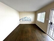 Photo - 1919 Vanderbilt Ln Unit F