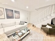 Photo - 320 N Crescent Dr